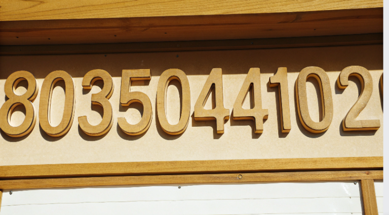 8035044102