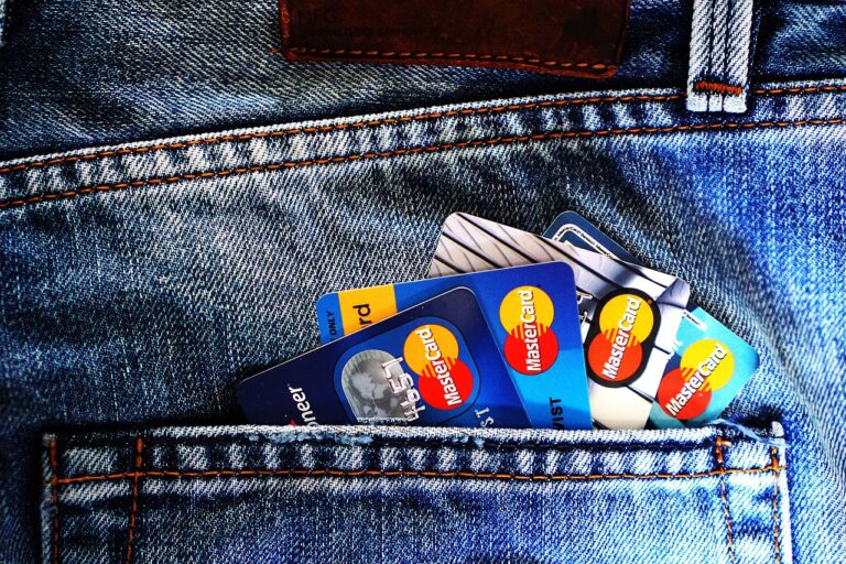 Minimum Balance Required For Business Bank Account In UAE – Key Facts!